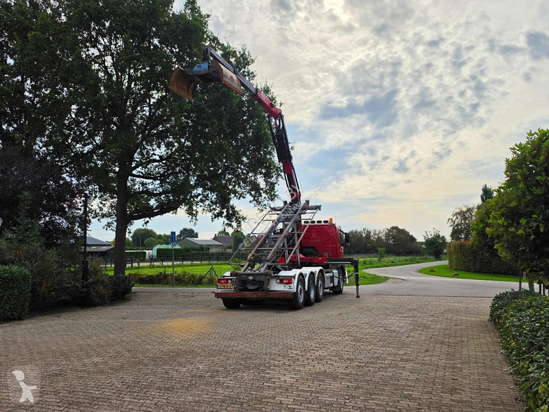 شاحنة Volvo 420 8x2- Z-CRANE/REMOTE CONTROL!!...
