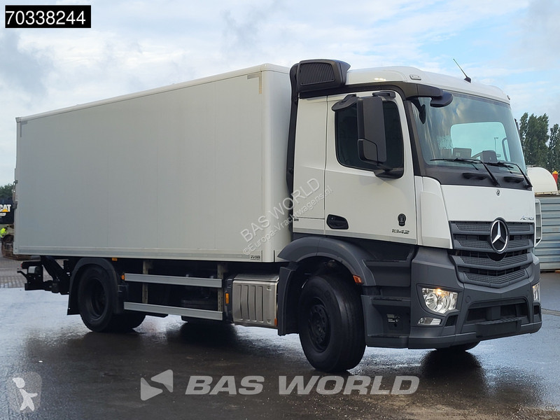 شاحنة Mercedes 1842 4X2 6,18m Box Tailgate...