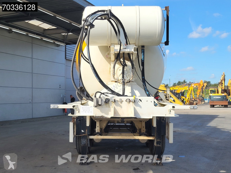 اسمنت  71/320AC3 3 axles Concrete 12m3 APK...