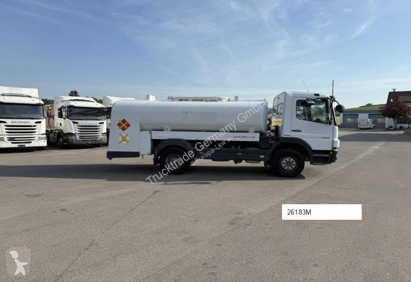 Camion Mercedes Wilheim Schwarzmüller 1529 8080 lt
