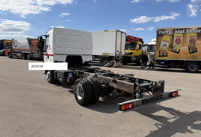Грузовик Renault D12.240 Chassis