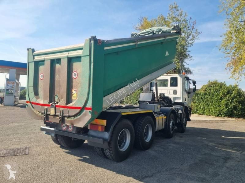 Iveco 450 truck