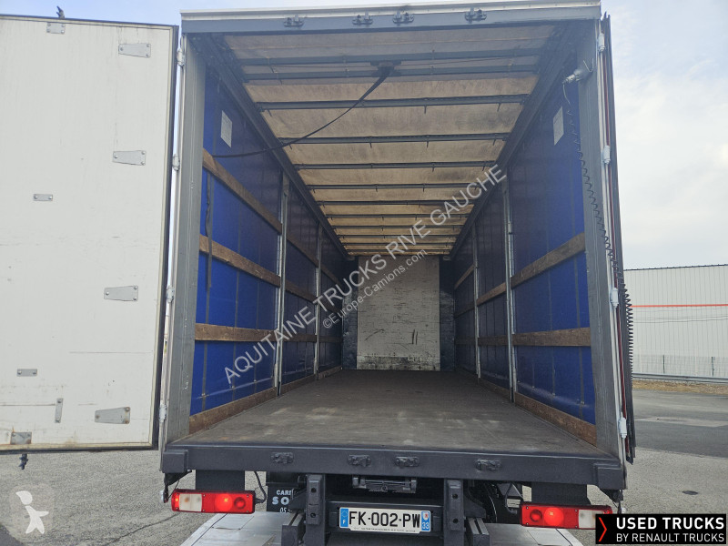 Kamion Renault D Wide