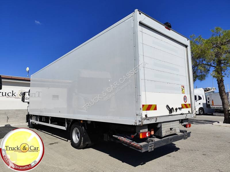 Kamion Iveco 140 E 22