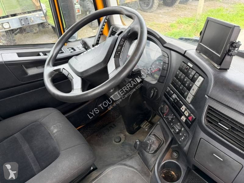 Превоз на строителна техника Iveco 420