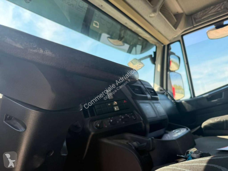 Camión Iveco 420