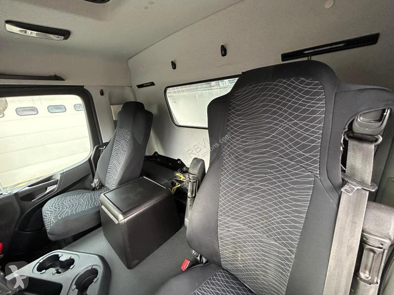 Camión Mercedes 3243 KN