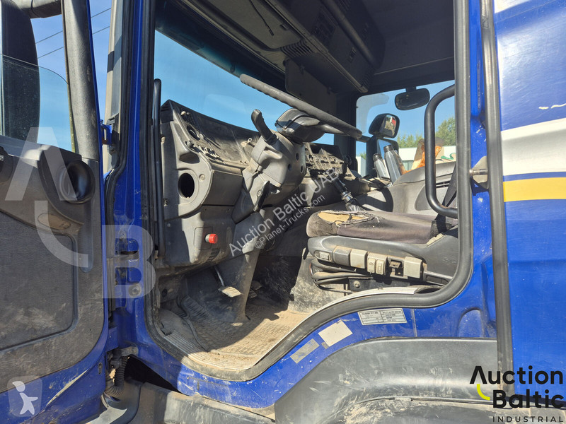 Kamion Scania CB
