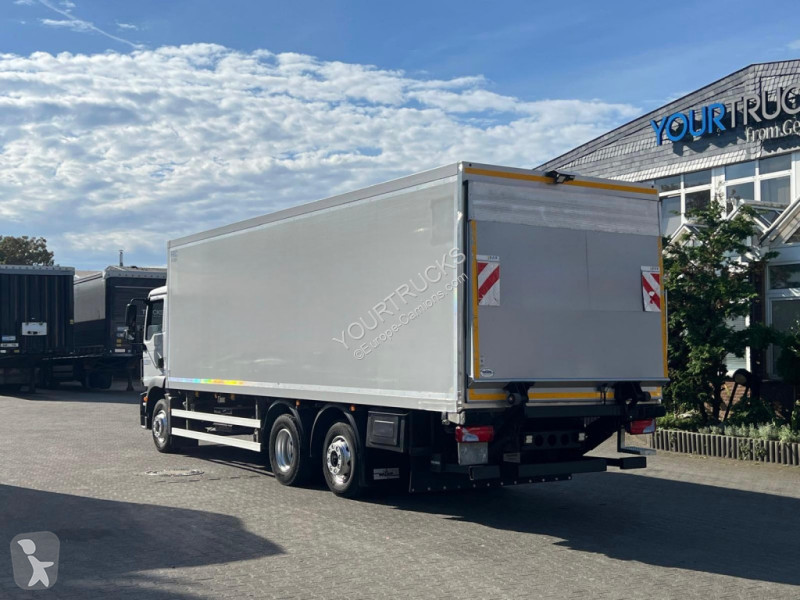شاحنة MAN TGM 26.290 E6   TK T-1200R...