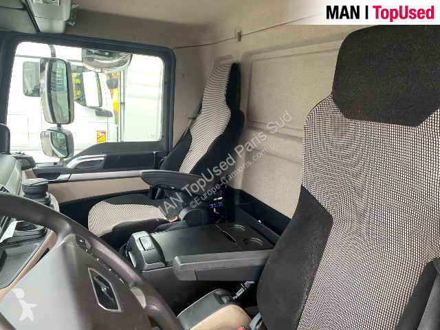 MAN TGM 26.290 6X2-4 LL truck