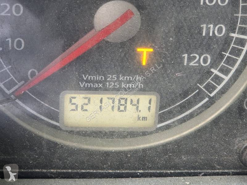 Iveco AD 260 S 30 truck