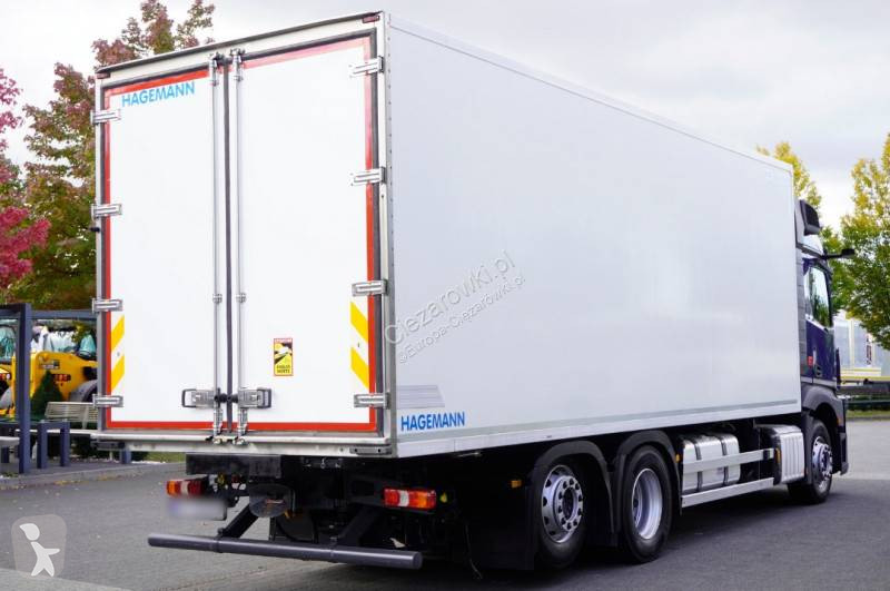 Kamion Mercedes 2546