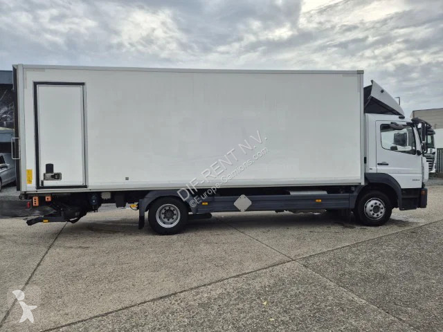 Mercedes 1224 truck