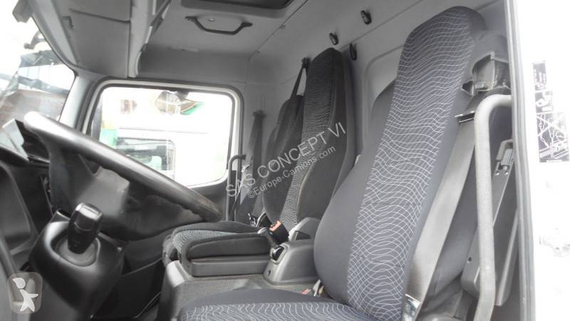 Kamion Mercedes 1218