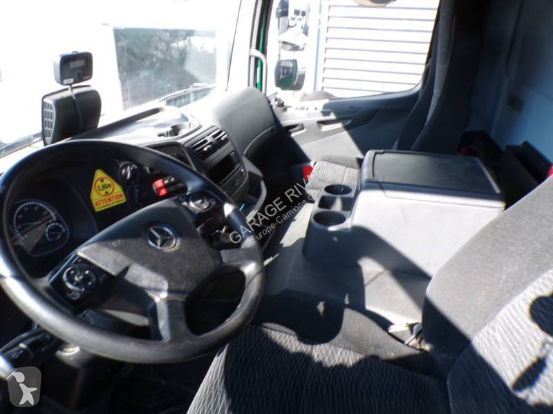 شاحنة Mercedes 1324
