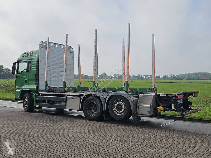 MAN 26.500 truck