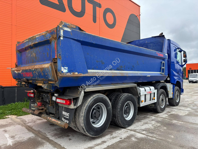 Kamion Volvo 540 8x4 RETARDER / TANDEM AXLE...