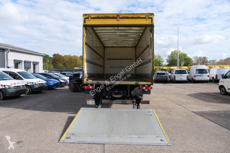 Teherautó Iveco EuroCargo ML 120 E 28 AHK LBW