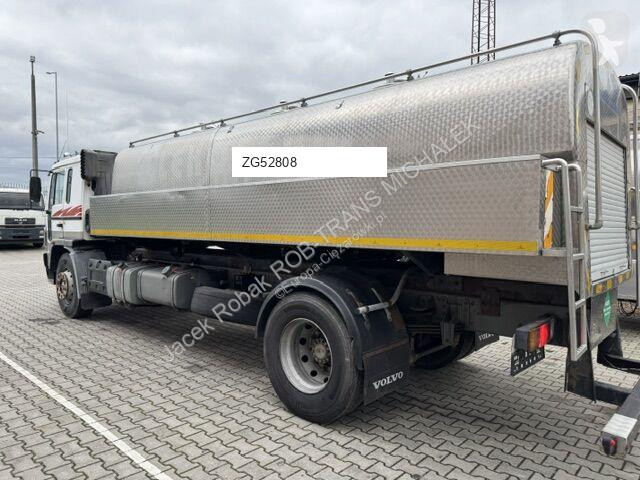 Kamion Volvo FL618