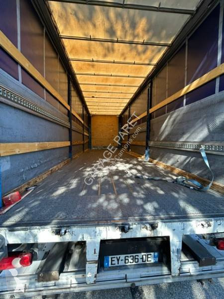 DAF 320 truck