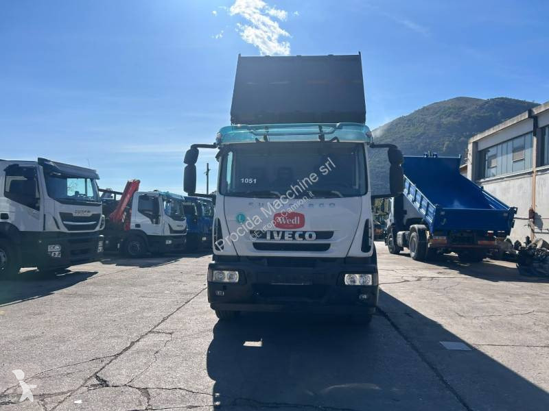 Lastbil Iveco 180E32