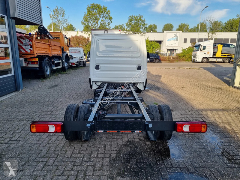 Kamion Iveco 35C16/ 3.0D/ Chassiscab/ WB 410/...