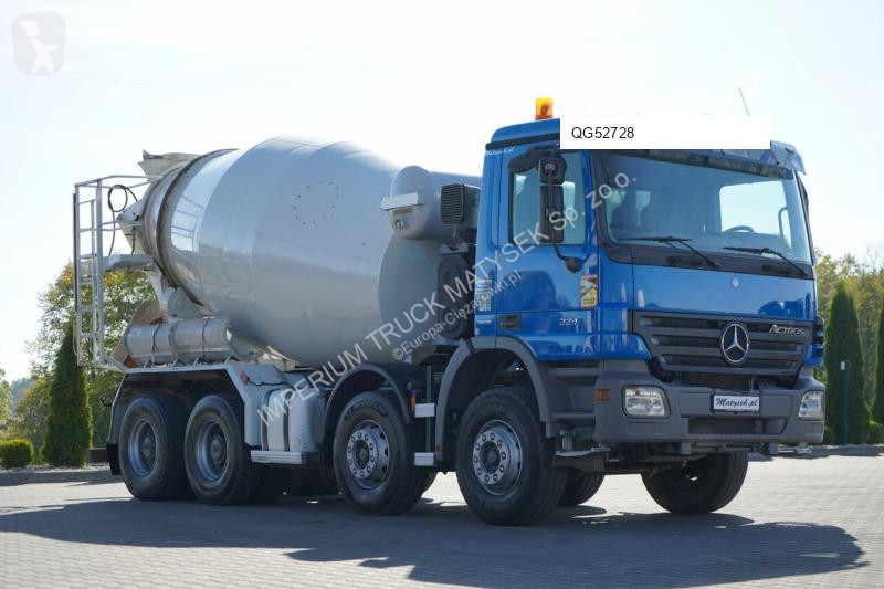Béton Mercedes AROCS 3241