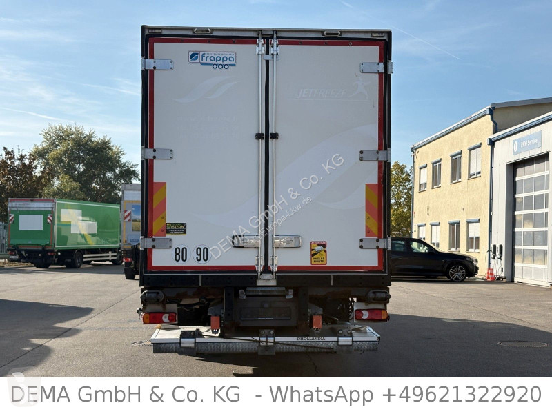 Kamion Renault 320.19 D-Wide...