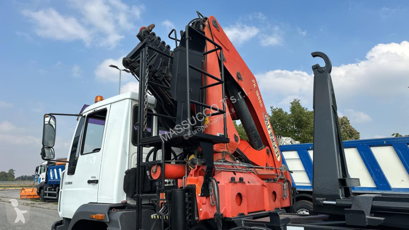 MAN LE280B 4x4 truck