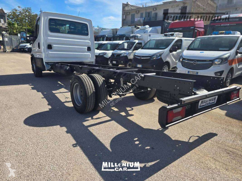 Iveco 72-15 PASSO 4350 TELAIO 2016 truck