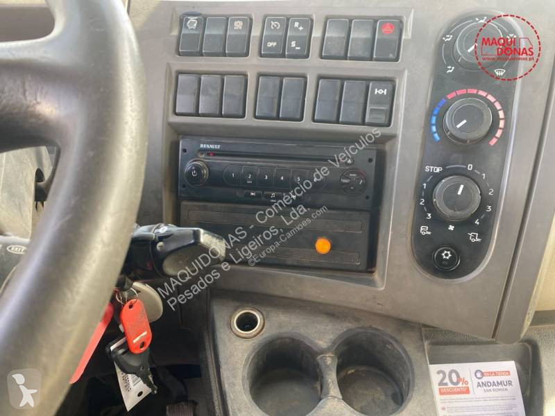 Renault 300 DXI truck