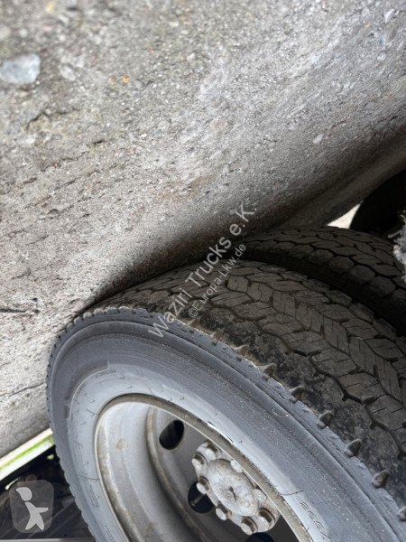 Mercedes 1218 truck
