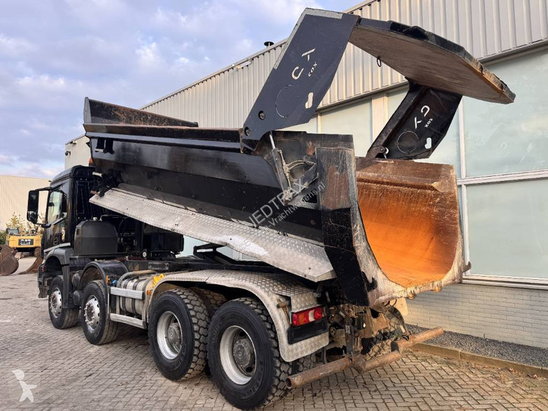 Kamion Mercedes AROCS 3246 8X4 TIPPER