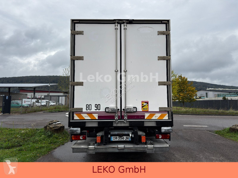 شاحنة DAF 210 FA  Fleischhacken ( MEAT )