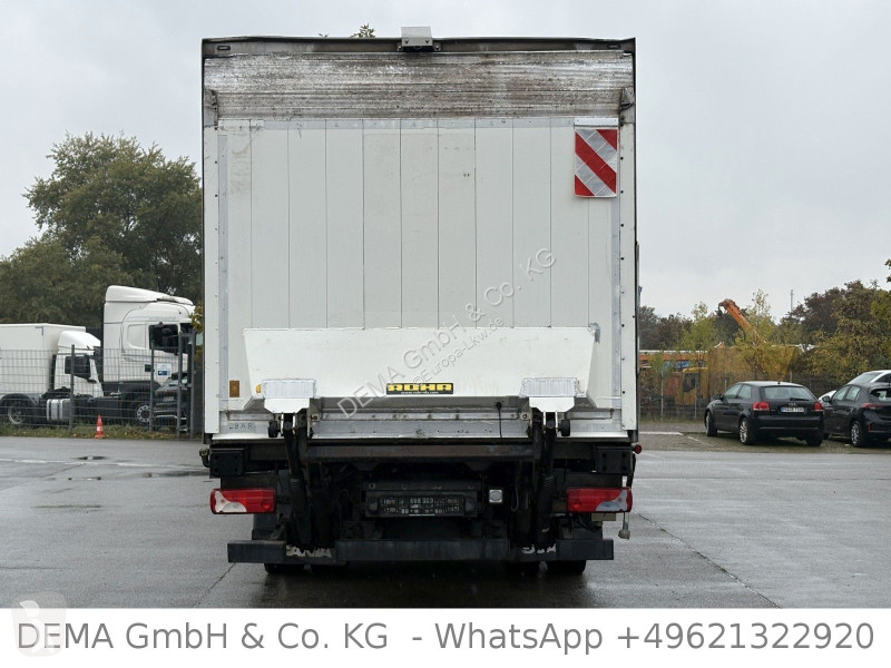 Kamion Scania...