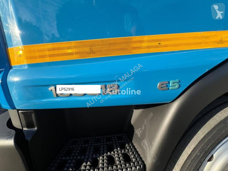 Iveco EuroCargo 100 truck