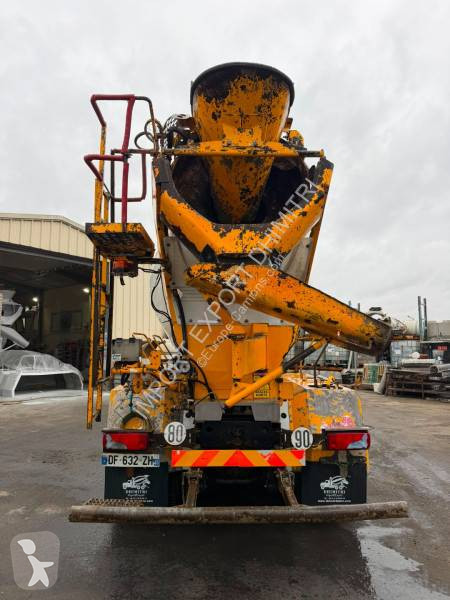 Kamion MAN 32.400
