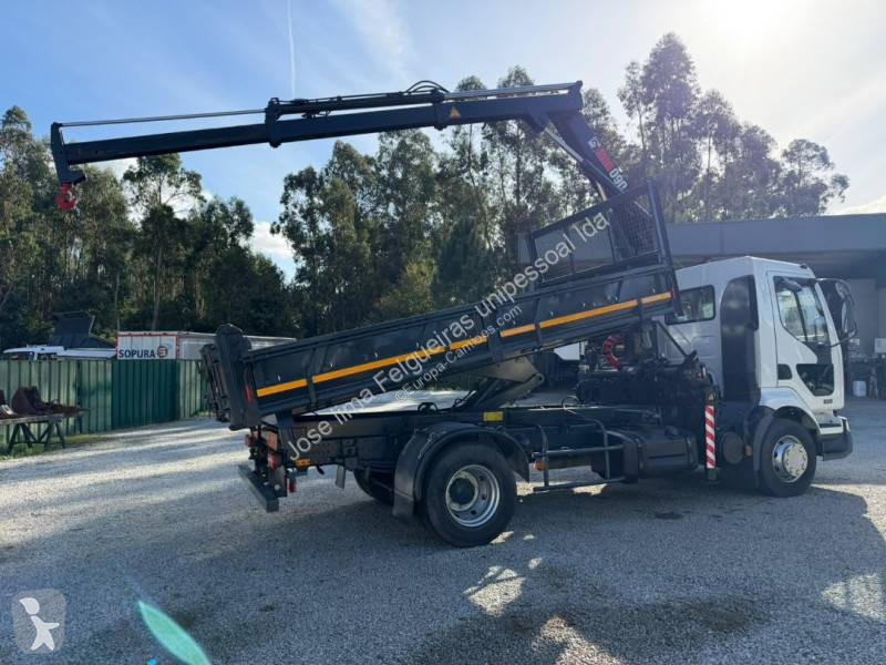 Kamion Renault 220 DCI