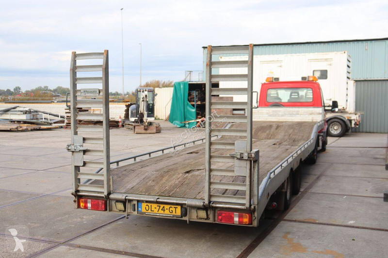 Iveco  35C18 truck