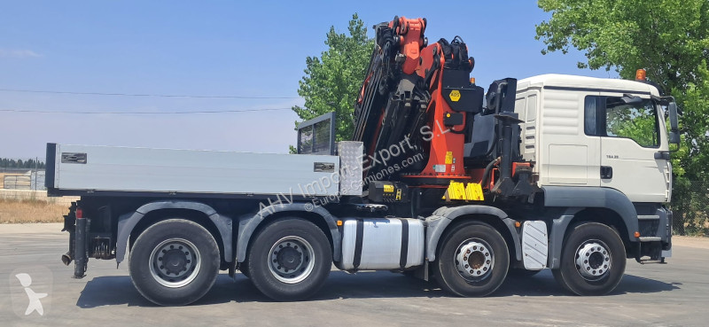 MAN 400 truck