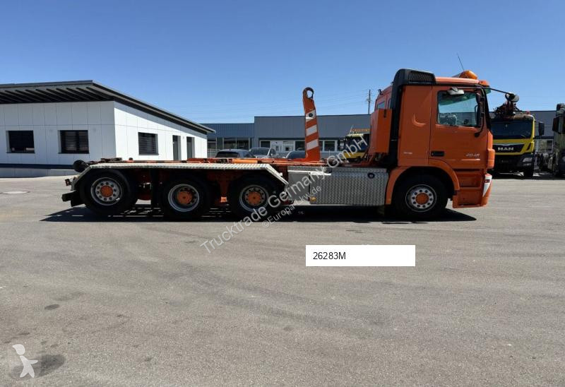 Mercedes 3248 8x4 Multilift / Swiss-Vehicle truck