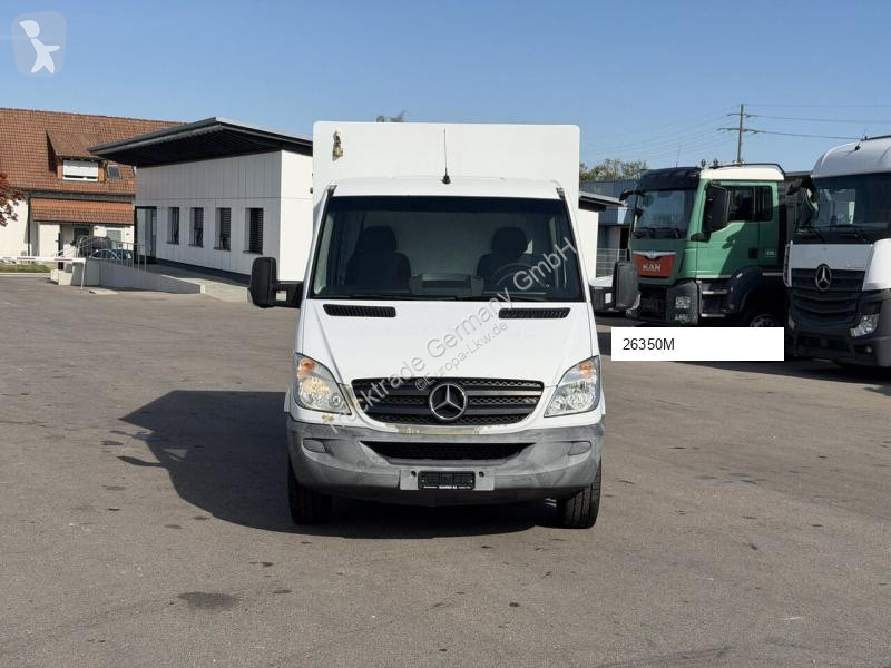 Teherautó Mercedes 313 CDI / Swiss-Vehicle