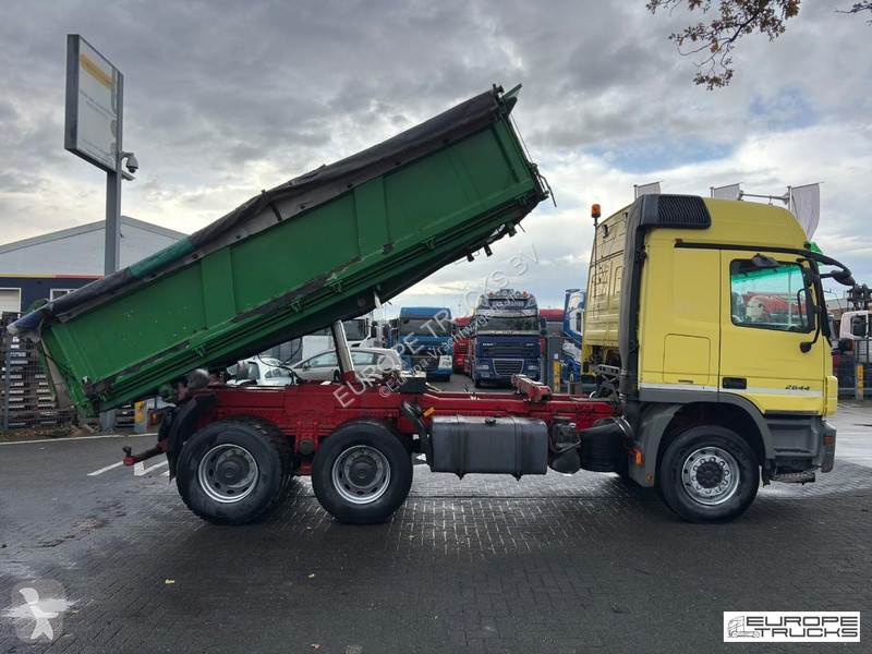 Mercedes 2644 Full Steel - EPS 3 Ped - F04 Cab...