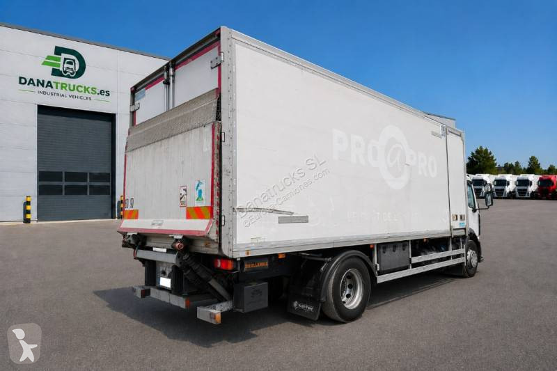 Renault 280.18 DTI 8 truck