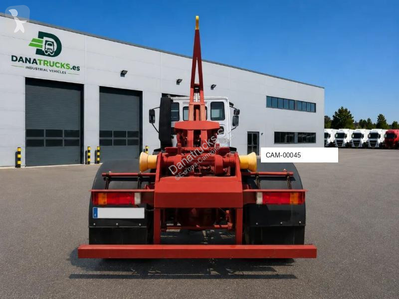 Iveco 180 E 28 tector truck