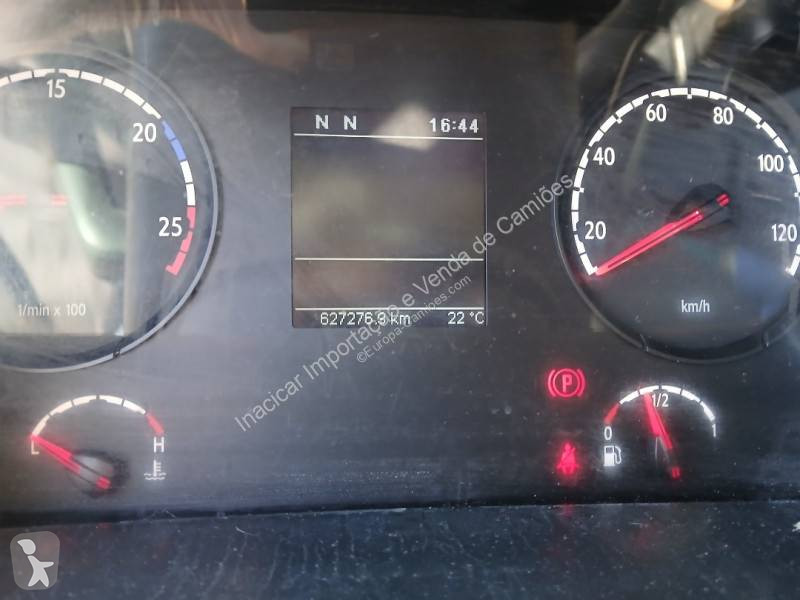شاحنة Scania 320