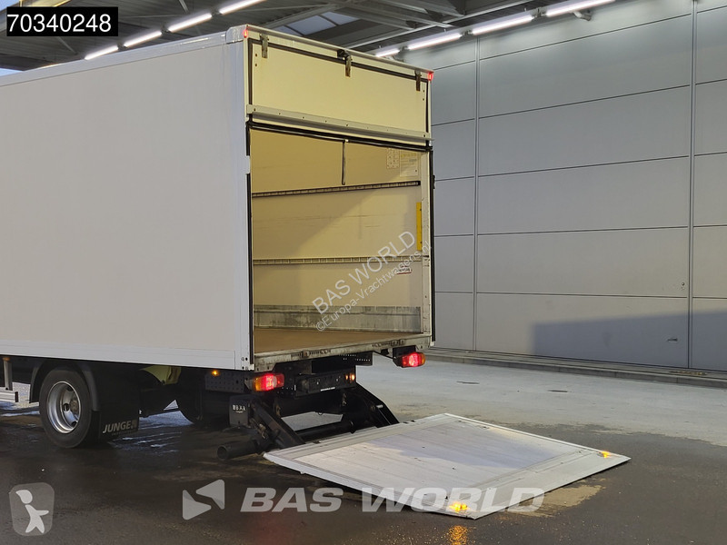 Kamion Mitsubishi 7C15 4X2 8tonner 1000kg...