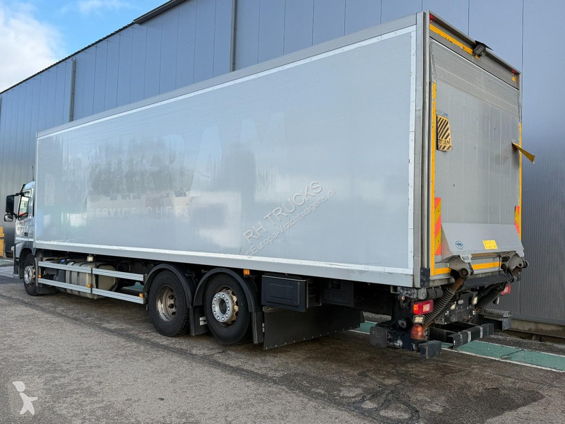 Kamion Volvo 330 6x2 EURO 6 - BOX 9,84m +...
