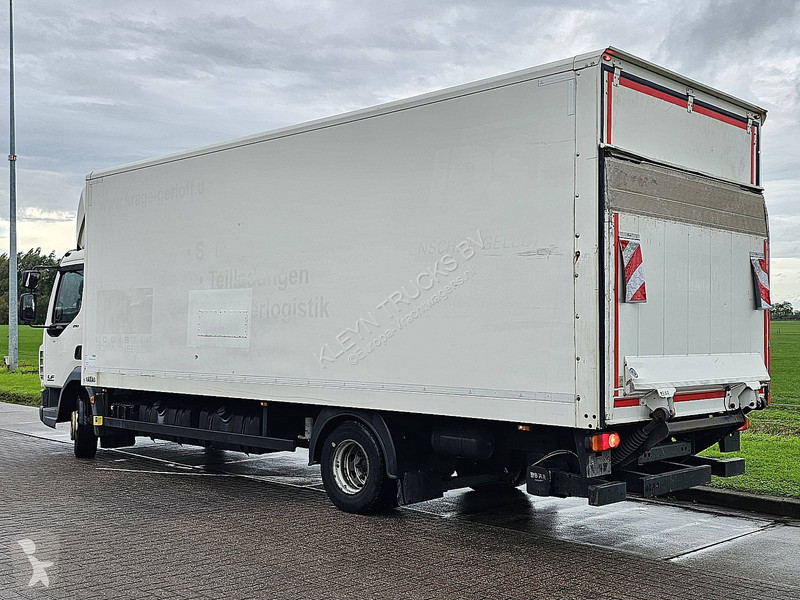 شاحنة DAF 210 12T
