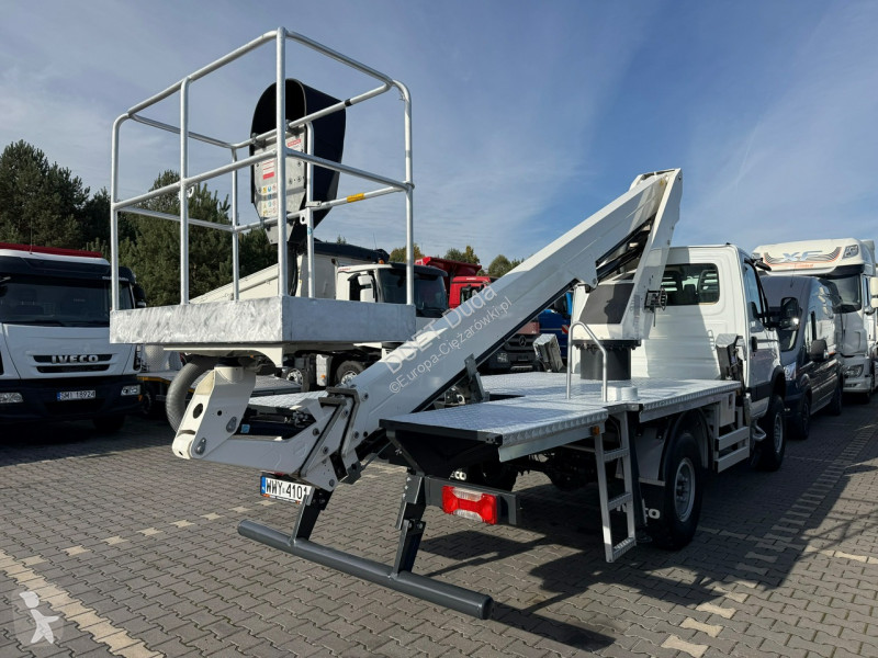Kamion Iveco 55S17W 4x4 Zwyżka 20m GSR E200TE4